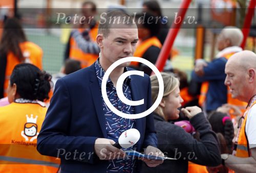 Amsterdam 22 april 2016
Koning Willem Alexander en Koningin Maxima bij de opening van de koningsspelen in Amsterdam.
Richard Krajicek vangt ze op en Johnny de Mol doet de presentatie. Joris Marseille