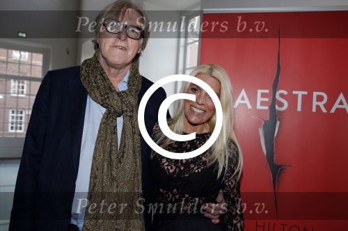 Amsterdam 22 april 2016 
Boekpresentatie Maestra met  Heleen van Royen, schrijfster Lisa Hilton en Halina Reijn. Judith Osborn met vriend Bert v d Veer