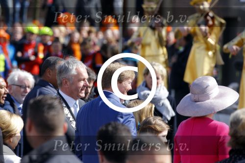 Zwolle 27 april 2016
Koningsdag in Zwolle met Koning Willem Alexander Koningin Maxima Prinses Amalia Ariane Alexia Prins Constantijn Prinses Laurentien Prins Maurits Prinses Marilene Prins Bernhard Prinses Annette Prins Pieter Christiaan Prinses Anita Prins Floris en Prinses Aimee.