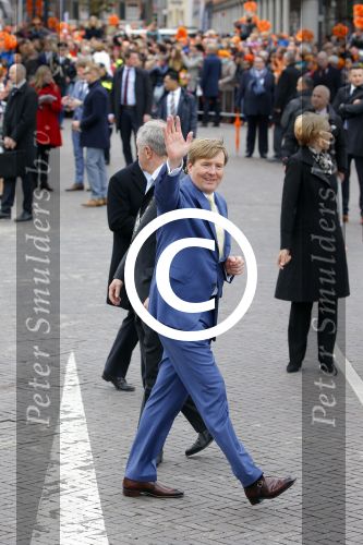 Zwolle 27 april 2016
Koningsdag in Zwolle met Koning Willem Alexander Koningin Maxima Prinses Amalia Ariane Alexia Prins Constantijn Prinses Laurentien Prins Maurits Prinses Marilene Prins Bernhard Prinses Annette Prins Pieter Christiaan Prinses Anita Prins Floris en Prinses Aimee.