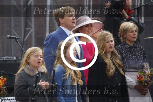 Zwolle 27 april 2016
Koningsdag in Zwolle met Koning Willem Alexander Koningin Maxima Prinses Amalia Ariane Alexia Prins Constantijn Prinses Laurentien Prins Maurits Prinses Marilene Prins Bernhard Prinses Annette Prins Pieter Christiaan Prinses Anita Prins Floris en Prinses Aimee.