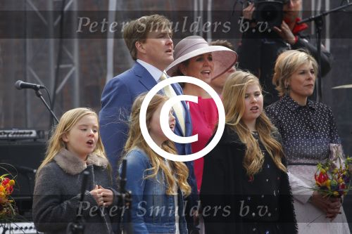 Zwolle 27 april 2016
Koningsdag in Zwolle met Koning Willem Alexander Koningin Maxima Prinses Amalia Ariane Alexia Prins Constantijn Prinses Laurentien Prins Maurits Prinses Marilene Prins Bernhard Prinses Annette Prins Pieter Christiaan Prinses Anita Prins Floris en Prinses Aimee.