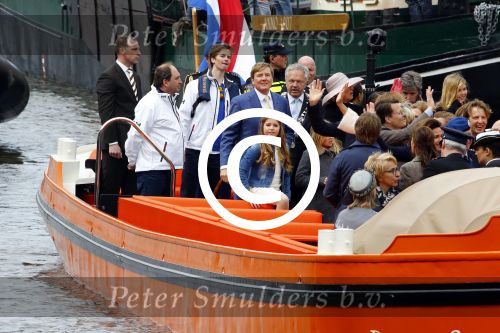 Zwolle 27 april 2016
Koningsdag in Zwolle met Koning Willem Alexander Koningin Maxima Prinses Amalia Ariane Alexia Prins Constantijn Prinses Laurentien Prins Maurits Prinses Marilene Prins Bernhard Prinses Annette Prins Pieter Christiaan Prinses Anita Prins Floris en Prinses Aimee.