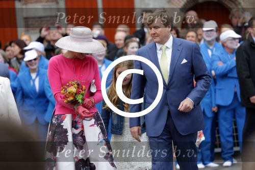 Zwolle 27 april 2016
Koningsdag in Zwolle met Koning Willem Alexander Koningin Maxima Prinses Amalia Ariane Alexia Prins Constantijn Prinses Laurentien Prins Maurits Prinses Marilene Prins Bernhard Prinses Annette Prins Pieter Christiaan Prinses Anita Prins Floris en Prinses Aimee.