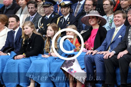 Zwolle 27 april 2016
Koningsdag in Zwolle met Koning Willem Alexander Koningin Maxima Prinses Amalia Ariane Alexia Prins Constantijn Prinses Laurentien Prins Maurits Prinses Marilene Prins Bernhard Prinses Annette Prins Pieter Christiaan Prinses Anita Prins Floris en Prinses Aimee.