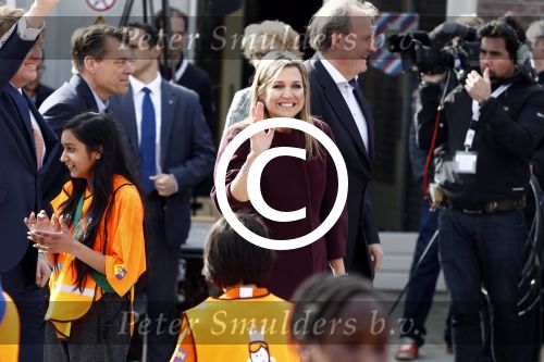 Amsterdam 22 april 2016
Koning Willem Alexander en Koningin Maxima bij de opening van de koningsspelen in Amsterdam.
Richard Krajicek vangt ze op en Johnny de Mol doet de presentatie.