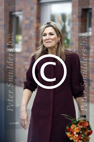 Amsterdam 22 april 2016
Koning Willem Alexander en Koningin Maxima bij de opening van de koningsspelen in Amsterdam.
Richard Krajicek vangt ze op en Johnny de Mol doet de presentatie.