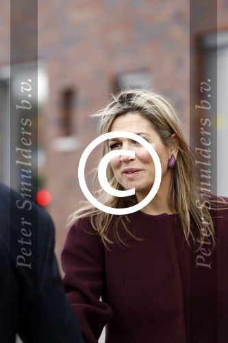 Amsterdam 22 april 2016
Koning Willem Alexander en Koningin Maxima bij de opening van de koningsspelen in Amsterdam.
Richard Krajicek vangt ze op en Johnny de Mol doet de presentatie.