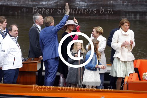Zwolle 27 april 2016
Koningsdag in Zwolle met Koning Willem Alexander Koningin Maxima Prinses Amalia Ariane Alexia Prins Constantijn Prinses Laurentien Prins Maurits Prinses Marilene Prins Bernhard Prinses Annette Prins Pieter Christiaan Prinses Anita Prins Floris en Prinses Aimee.