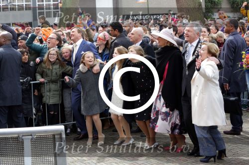 Zwolle 27 april 2016
Koningsdag in Zwolle met Koning Willem Alexander Koningin Maxima Prinses Amalia Ariane Alexia Prins Constantijn Prinses Laurentien Prins Maurits Prinses Marilene Prins Bernhard Prinses Annette Prins Pieter Christiaan Prinses Anita Prins Floris en Prinses Aimee.