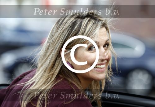 Amsterdam 22 april 2016
Koning Willem Alexander en Koningin Maxima bij de opening van de koningsspelen in Amsterdam.
Richard Krajicek vangt ze op en Johnny de Mol doet de presentatie.