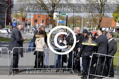 Zwolle 27 april 2016
Koningsdag in Zwolle met Koning Willem Alexander Koningin Maxima Prinses Amalia Ariane Alexia Prins Constantijn Prinses Laurentien Prins Maurits Prinses Marilene Prins Bernhard Prinses Annette Prins Pieter Christiaan Prinses Anita Prins Floris en Prinses Aimee.