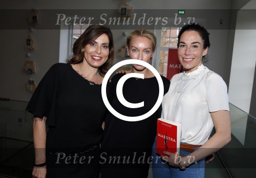 Amsterdam 22 april 2016 
Boekpresentatie Maestra met  Heleen van Royen, schrijfster Lisa Hilton en Halina Reijn.
