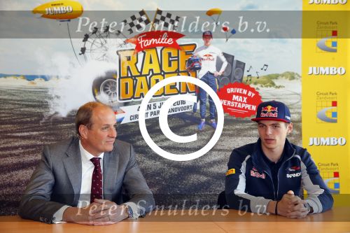 Zandvoort 20 april 2016
Persconferentie Max Verstapen ivm race event ism met Circuitpark Zandvoort en Jumbo.
Prins Bernhard Junior Jos Verstappen en Frits v Eerd waren aanwezig.
