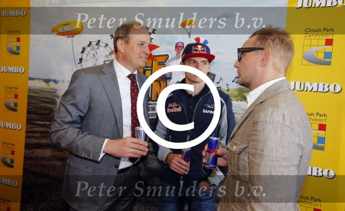 Zandvoort 20 april 2016
Persconferentie Max Verstapen ivm race event ism met Circuitpark Zandvoort en Jumbo.
Prins Bernhard Junior Jos Verstappen en Frits v Eerd waren aanwezig.