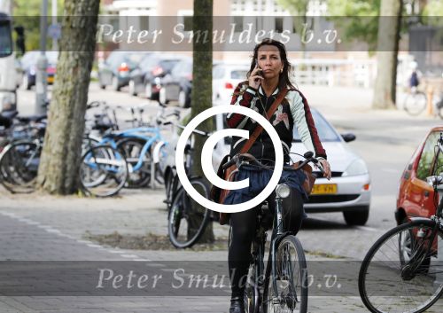 Amsterdam 17 mei 2016 
Nada v Nie bellend op de fiets.