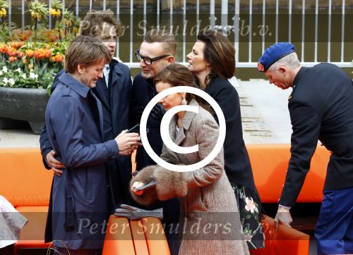 Zwolle 27 april 2016
Koningsdag in Zwolle met Koning Willem Alexander Koningin Maxima Prinses Amalia Ariane Alexia Prins Constantijn Prinses Laurentien Prins Maurits Prinses Marilene Prins Bernhard Prinses Annette Prins Pieter Christiaan Prinses Anita Prins Floris en Prinses Aimee.