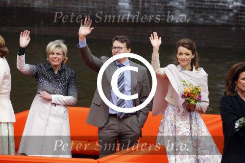 Zwolle 27 april 2016
Koningsdag in Zwolle met Koning Willem Alexander Koningin Maxima Prinses Amalia Ariane Alexia Prins Constantijn Prinses Laurentien Prins Maurits Prinses Marilene Prins Bernhard Prinses Annette Prins Pieter Christiaan Prinses Anita Prins Floris en Prinses Aimee.