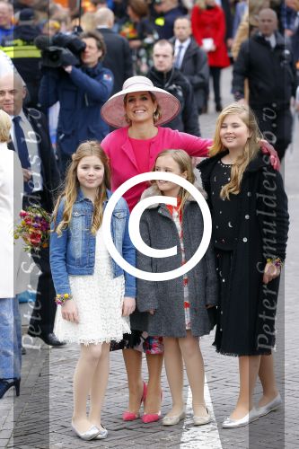 Zwolle 27 april 2016
Koningsdag in Zwolle met Koning Willem Alexander Koningin Maxima Prinses Amalia Ariane Alexia Prins Constantijn Prinses Laurentien Prins Maurits Prinses Marilene Prins Bernhard Prinses Annette Prins Pieter Christiaan Prinses Anita Prins Floris en Prinses Aimee.