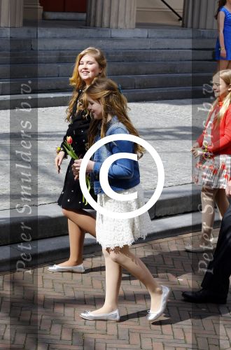 Zwolle 27 april 2016
Koningsdag in Zwolle met Koning Willem Alexander Koningin Maxima Prinses Amalia Ariane Alexia Prins Constantijn Prinses Laurentien Prins Maurits Prinses Marilene Prins Bernhard Prinses Annette Prins Pieter Christiaan Prinses Anita Prins Floris en Prinses Aimee.