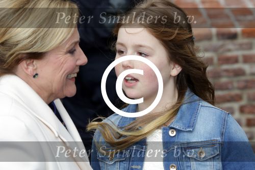 Zwolle 27 april 2016
Koningsdag in Zwolle met Koning Willem Alexander Koningin Maxima Prinses Amalia Ariane Alexia Prins Constantijn Prinses Laurentien Prins Maurits Prinses Marilene Prins Bernhard Prinses Annette Prins Pieter Christiaan Prinses Anita Prins Floris en Prinses Aimee.
