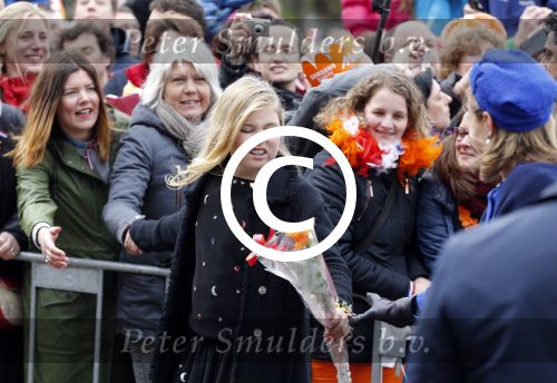 Zwolle 27 april 2016
Koningsdag in Zwolle met Koning Willem Alexander Koningin Maxima Prinses Amalia Ariane Alexia Prins Constantijn Prinses Laurentien Prins Maurits Prinses Marilene Prins Bernhard Prinses Annette Prins Pieter Christiaan Prinses Anita Prins Floris en Prinses Aimee.