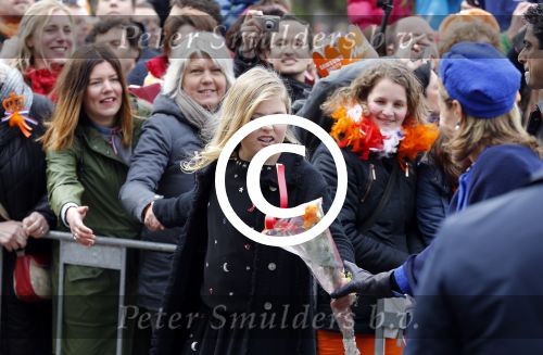 Zwolle 27 april 2016
Koningsdag in Zwolle met Koning Willem Alexander Koningin Maxima Prinses Amalia Ariane Alexia Prins Constantijn Prinses Laurentien Prins Maurits Prinses Marilene Prins Bernhard Prinses Annette Prins Pieter Christiaan Prinses Anita Prins Floris en Prinses Aimee.