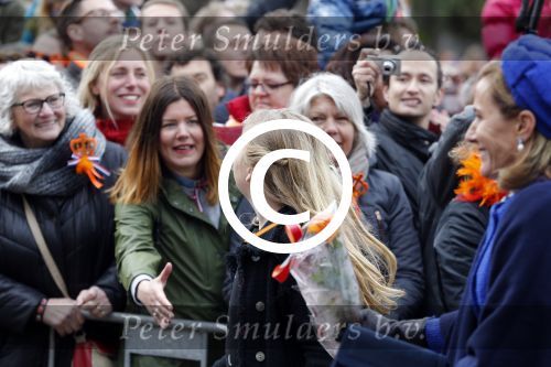 Zwolle 27 april 2016
Koningsdag in Zwolle met Koning Willem Alexander Koningin Maxima Prinses Amalia Ariane Alexia Prins Constantijn Prinses Laurentien Prins Maurits Prinses Marilene Prins Bernhard Prinses Annette Prins Pieter Christiaan Prinses Anita Prins Floris en Prinses Aimee.