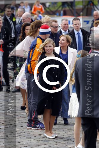 Zwolle 27 april 2016
Koningsdag in Zwolle met Koning Willem Alexander Koningin Maxima Prinses Amalia Ariane Alexia Prins Constantijn Prinses Laurentien Prins Maurits Prinses Marilene Prins Bernhard Prinses Annette Prins Pieter Christiaan Prinses Anita Prins Floris en Prinses Aimee.