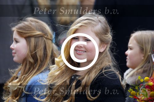 Zwolle 27 april 2016
Koningsdag in Zwolle met Koning Willem Alexander Koningin Maxima Prinses Amalia Ariane Alexia Prins Constantijn Prinses Laurentien Prins Maurits Prinses Marilene Prins Bernhard Prinses Annette Prins Pieter Christiaan Prinses Anita Prins Floris en Prinses Aimee.