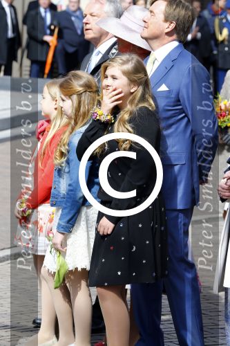 Zwolle 27 april 2016
Koningsdag in Zwolle met Koning Willem Alexander Koningin Maxima Prinses Amalia Ariane Alexia Prins Constantijn Prinses Laurentien Prins Maurits Prinses Marilene Prins Bernhard Prinses Annette Prins Pieter Christiaan Prinses Anita Prins Floris en Prinses Aimee.