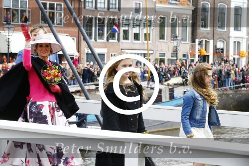 Zwolle 27 april 2016
Koningsdag in Zwolle met Koning Willem Alexander Koningin Maxima Prinses Amalia Ariane Alexia Prins Constantijn Prinses Laurentien Prins Maurits Prinses Marilene Prins Bernhard Prinses Annette Prins Pieter Christiaan Prinses Anita Prins Floris en Prinses Aimee.
