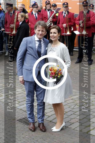 Zwolle 27 april 2016
Koningsdag in Zwolle met Koning Willem Alexander Koningin Maxima Prinses Amalia Ariane Alexia Prins Constantijn Prinses Laurentien Prins Maurits Prinses Marilene Prins Bernhard Prinses Annette Prins Pieter Christiaan Prinses Anita Prins Floris en Prinses Aimee.