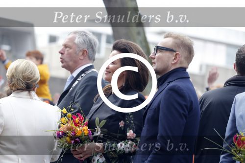 Zwolle 27 april 2016
Koningsdag in Zwolle met Koning Willem Alexander Koningin Maxima Prinses Amalia Ariane Alexia Prins Constantijn Prinses Laurentien Prins Maurits Prinses Marilene Prins Bernhard Prinses Annette Prins Pieter Christiaan Prinses Anita Prins Floris en Prinses Aimee.