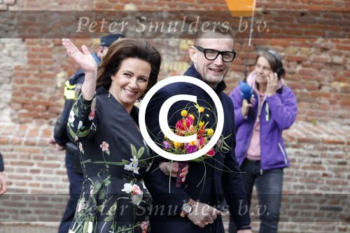 Zwolle 27 april 2016
Koningsdag in Zwolle met Koning Willem Alexander Koningin Maxima Prinses Amalia Ariane Alexia Prins Constantijn Prinses Laurentien Prins Maurits Prinses Marilene Prins Bernhard Prinses Annette Prins Pieter Christiaan Prinses Anita Prins Floris en Prinses Aimee.