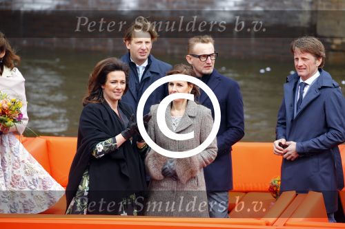 Zwolle 27 april 2016
Koningsdag in Zwolle met Koning Willem Alexander Koningin Maxima Prinses Amalia Ariane Alexia Prins Constantijn Prinses Laurentien Prins Maurits Prinses Marilene Prins Bernhard Prinses Annette Prins Pieter Christiaan Prinses Anita Prins Floris en Prinses Aimee.