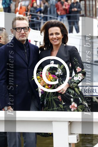 Zwolle 27 april 2016
Koningsdag in Zwolle met Koning Willem Alexander Koningin Maxima Prinses Amalia Ariane Alexia Prins Constantijn Prinses Laurentien Prins Maurits Prinses Marilene Prins Bernhard Prinses Annette Prins Pieter Christiaan Prinses Anita Prins Floris en Prinses Aimee.