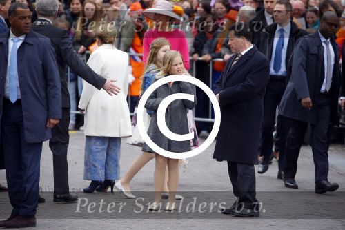 Zwolle 27 april 2016
Koningsdag in Zwolle met Koning Willem Alexander Koningin Maxima Prinses Amalia Ariane Alexia Prins Constantijn Prinses Laurentien Prins Maurits Prinses Marilene Prins Bernhard Prinses Annette Prins Pieter Christiaan Prinses Anita Prins Floris en Prinses Aimee.
