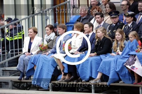 Zwolle 27 april 2016
Koningsdag in Zwolle met Koning Willem Alexander Koningin Maxima Prinses Amalia Ariane Alexia Prins Constantijn Prinses Laurentien Prins Maurits Prinses Marilene Prins Bernhard Prinses Annette Prins Pieter Christiaan Prinses Anita Prins Floris en Prinses Aimee.