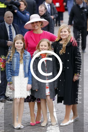 Zwolle 27 april 2016
Koningsdag in Zwolle met Koning Willem Alexander Koningin Maxima Prinses Amalia Ariane Alexia Prins Constantijn Prinses Laurentien Prins Maurits Prinses Marilene Prins Bernhard Prinses Annette Prins Pieter Christiaan Prinses Anita Prins Floris en Prinses Aimee.
