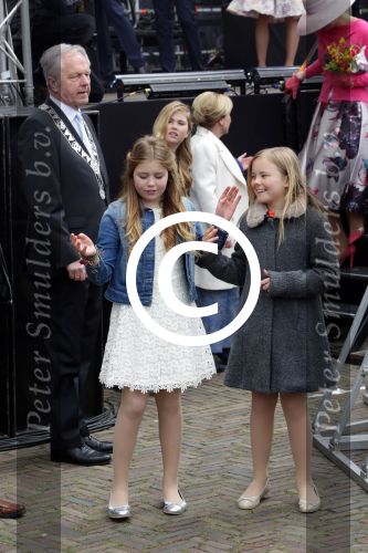 Zwolle 27 april 2016
Koningsdag in Zwolle met Koning Willem Alexander Koningin Maxima Prinses Amalia Ariane Alexia Prins Constantijn Prinses Laurentien Prins Maurits Prinses Marilene Prins Bernhard Prinses Annette Prins Pieter Christiaan Prinses Anita Prins Floris en Prinses Aimee.