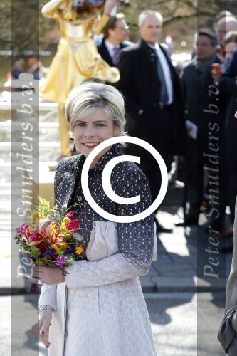 Zwolle 27 april 2016
Koningsdag in Zwolle met Koning Willem Alexander Koningin Maxima Prinses Amalia Ariane Alexia Prins Constantijn Prinses Laurentien Prins Maurits Prinses Marilene Prins Bernhard Prinses Annette Prins Pieter Christiaan Prinses Anita Prins Floris en Prinses Aimee.