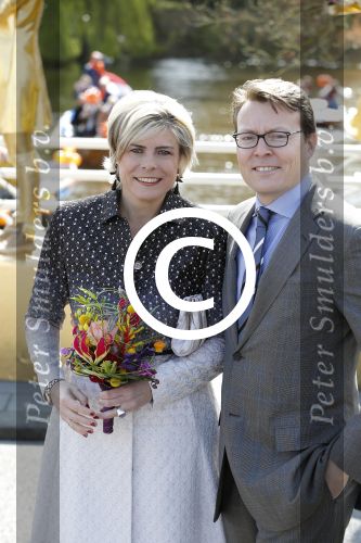 Zwolle 27 april 2016
Koningsdag in Zwolle met Koning Willem Alexander Koningin Maxima Prinses Amalia Ariane Alexia Prins Constantijn Prinses Laurentien Prins Maurits Prinses Marilene Prins Bernhard Prinses Annette Prins Pieter Christiaan Prinses Anita Prins Floris en Prinses Aimee.