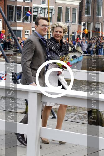 Zwolle 27 april 2016
Koningsdag in Zwolle met Koning Willem Alexander Koningin Maxima Prinses Amalia Ariane Alexia Prins Constantijn Prinses Laurentien Prins Maurits Prinses Marilene Prins Bernhard Prinses Annette Prins Pieter Christiaan Prinses Anita Prins Floris en Prinses Aimee.