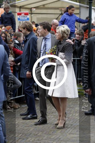 Zwolle 27 april 2016
Koningsdag in Zwolle met Koning Willem Alexander Koningin Maxima Prinses Amalia Ariane Alexia Prins Constantijn Prinses Laurentien Prins Maurits Prinses Marilene Prins Bernhard Prinses Annette Prins Pieter Christiaan Prinses Anita Prins Floris en Prinses Aimee.
