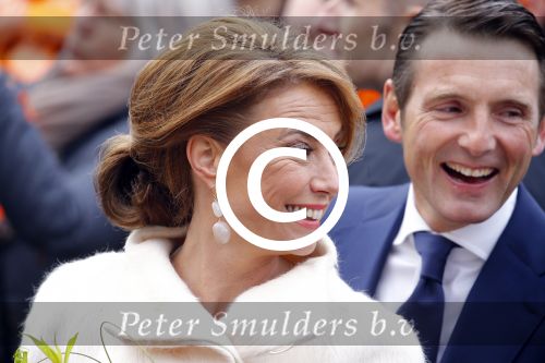 Zwolle 27 april 2016
Koningsdag in Zwolle met Koning Willem Alexander Koningin Maxima Prinses Amalia Ariane Alexia Prins Constantijn Prinses Laurentien Prins Maurits Prinses Marilene Prins Bernhard Prinses Annette Prins Pieter Christiaan Prinses Anita Prins Floris en Prinses Aimee.