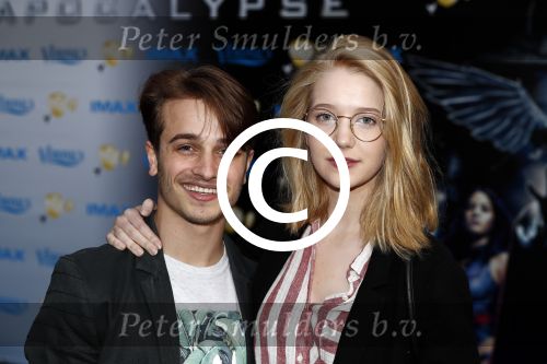 Amsterdam 18 mei 2016
Premiere X men in pathe arena. Ralf Mackenbach met vriendin