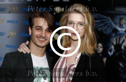 Amsterdam 18 mei 2016
Premiere X men in pathe arena. Ralf Mackenbach met vriendin