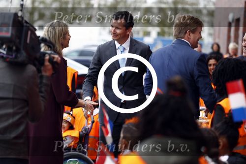 Amsterdam 22 april 2016
Koning Willem Alexander en Koningin Maxima bij de opening van de koningsspelen in Amsterdam.
Richard Krajicek vangt ze op en Johnny de Mol doet de presentatie.