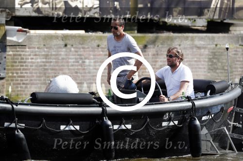 Amsterdam 7 mei 2016 
Rob Witschge en zijn vrouw Barbara aan het varen met Johnny en Danielle van t schip en hun dochter.